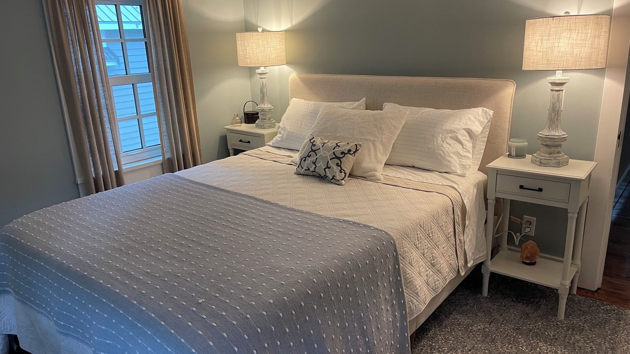 Photo of Bedroom in Middle Hope