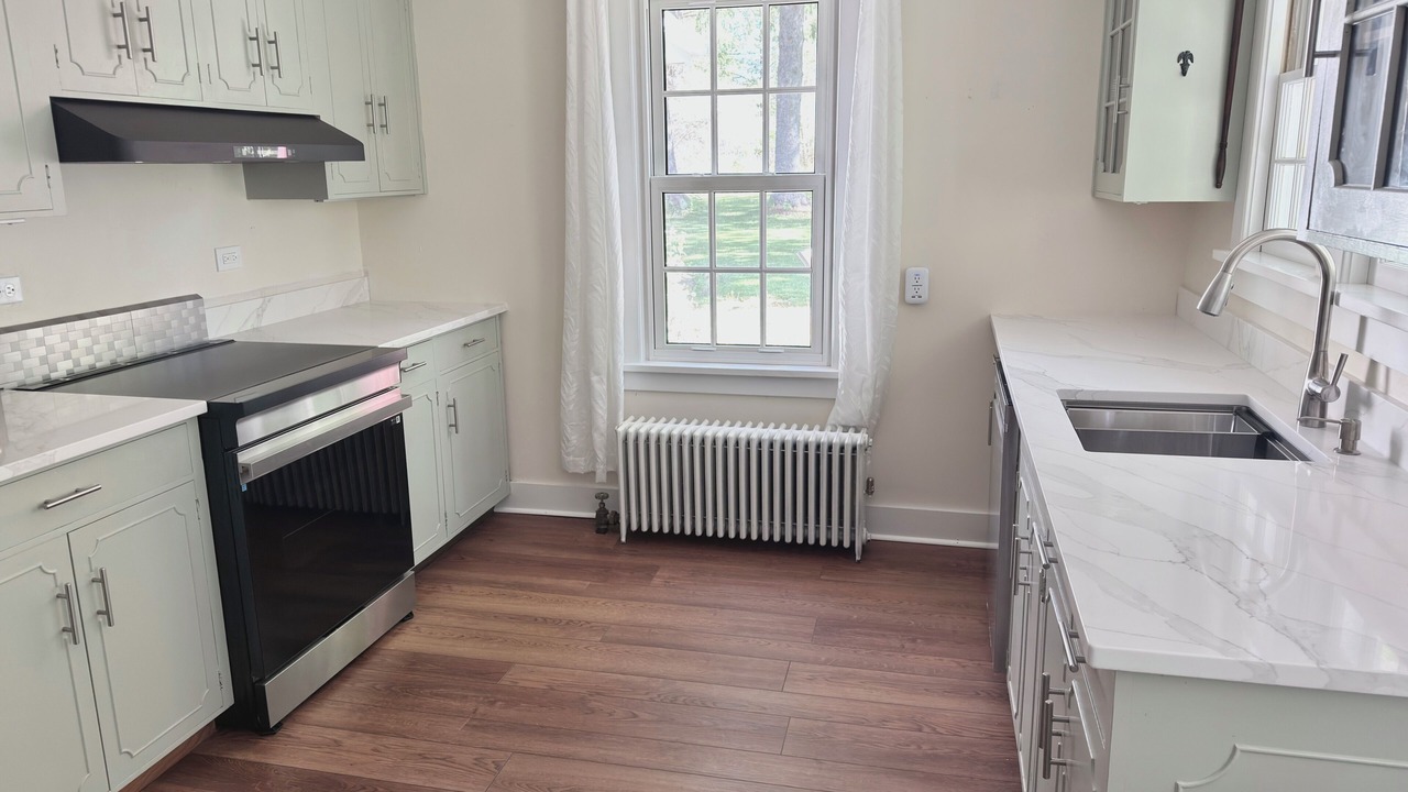 Photo of Kitchen in Middle Hope