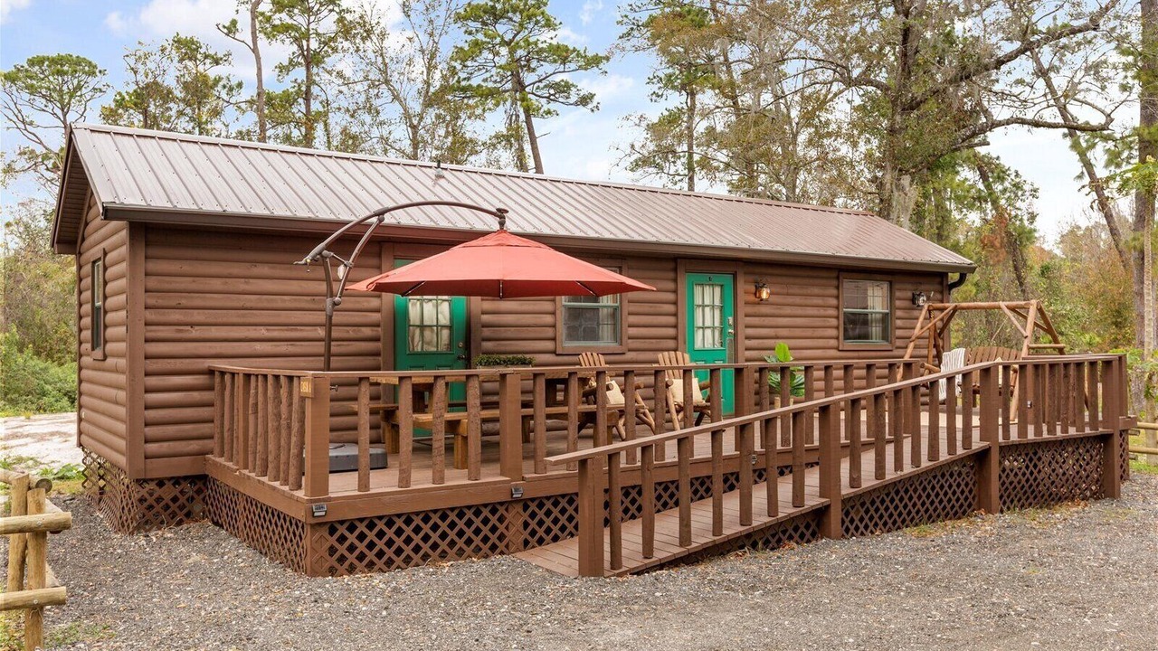 Photo of Outdoor in Loughman