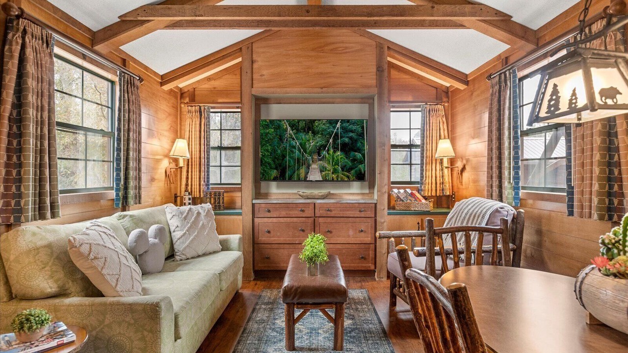 Photo of Livingroom in Loughman
