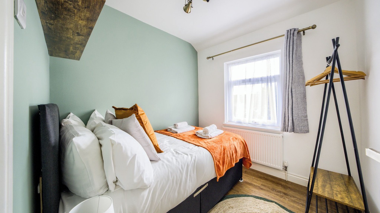 Photo of Bedroom in Tatenhill