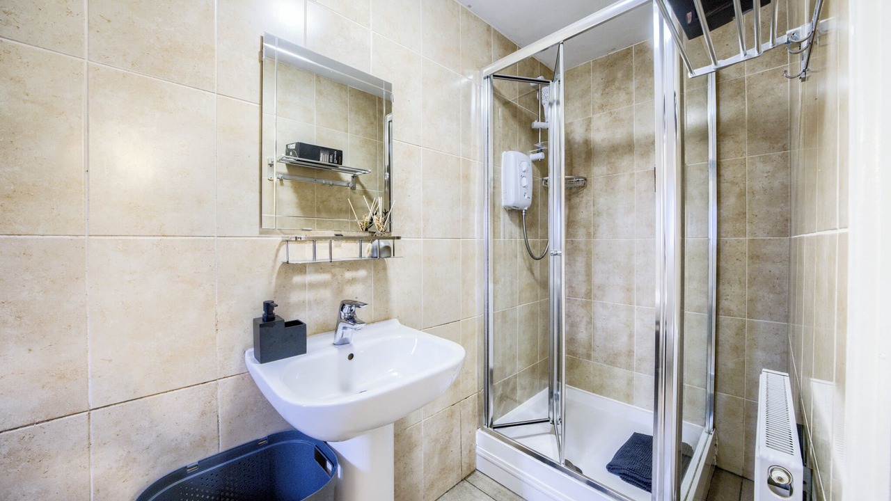 Photo of Bathroom in Tatenhill