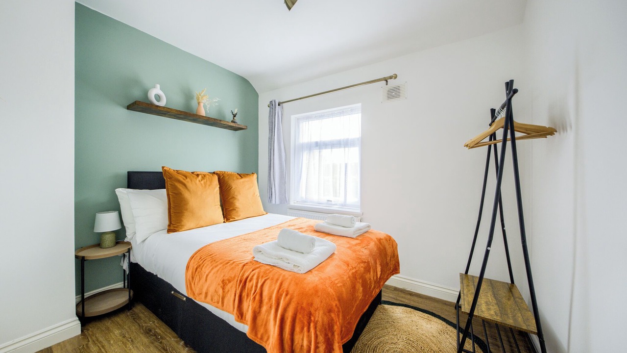 Photo of Bedroom in Tatenhill