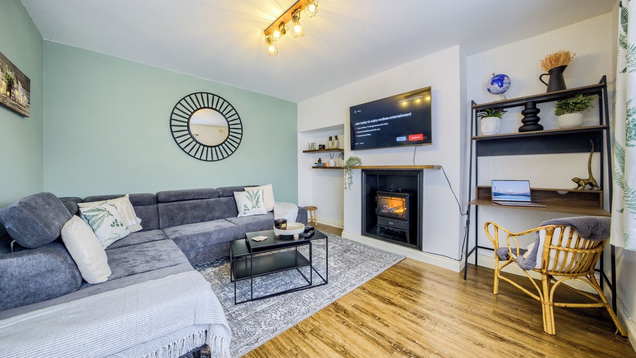 Photo of Livingroom in Tatenhill