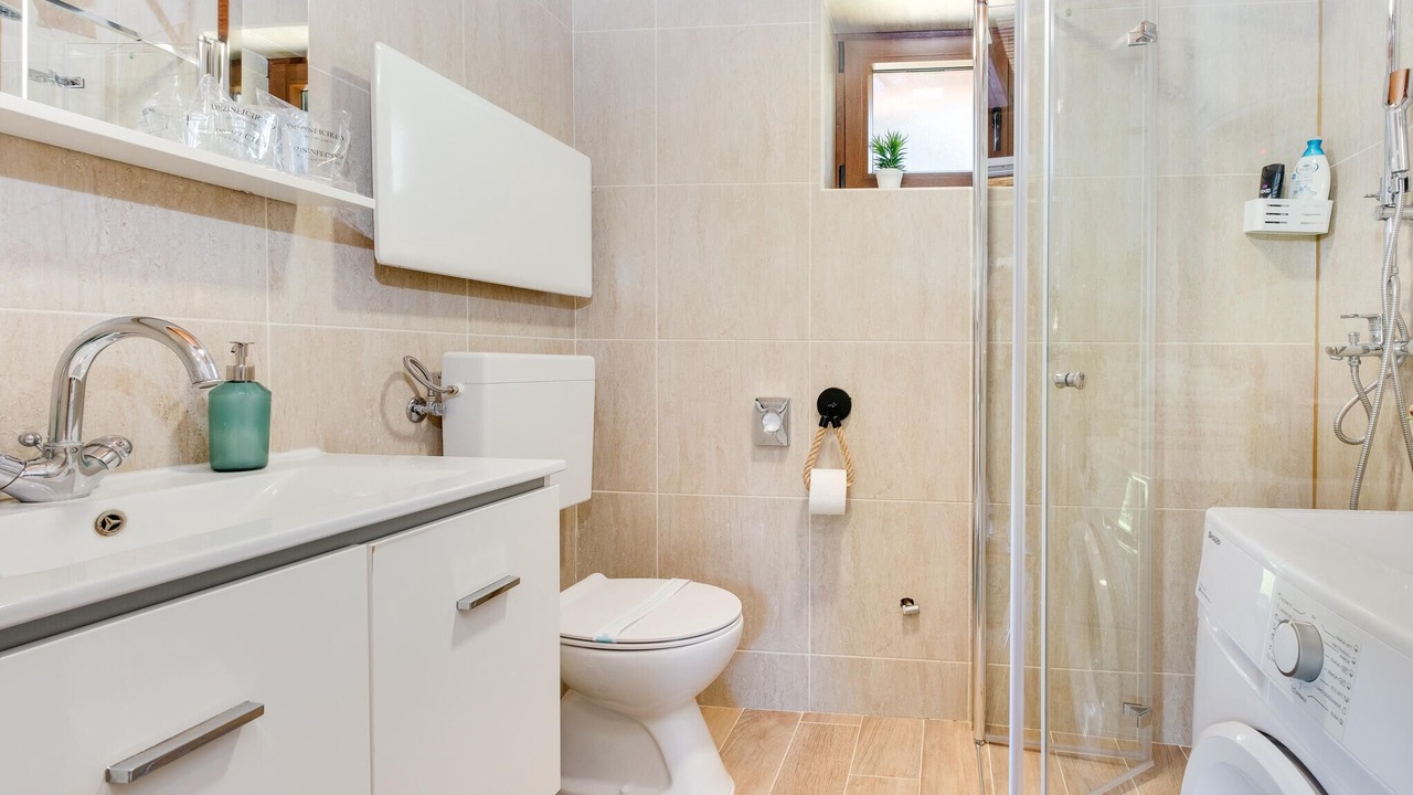 Photo of Bathroom in Lekenik