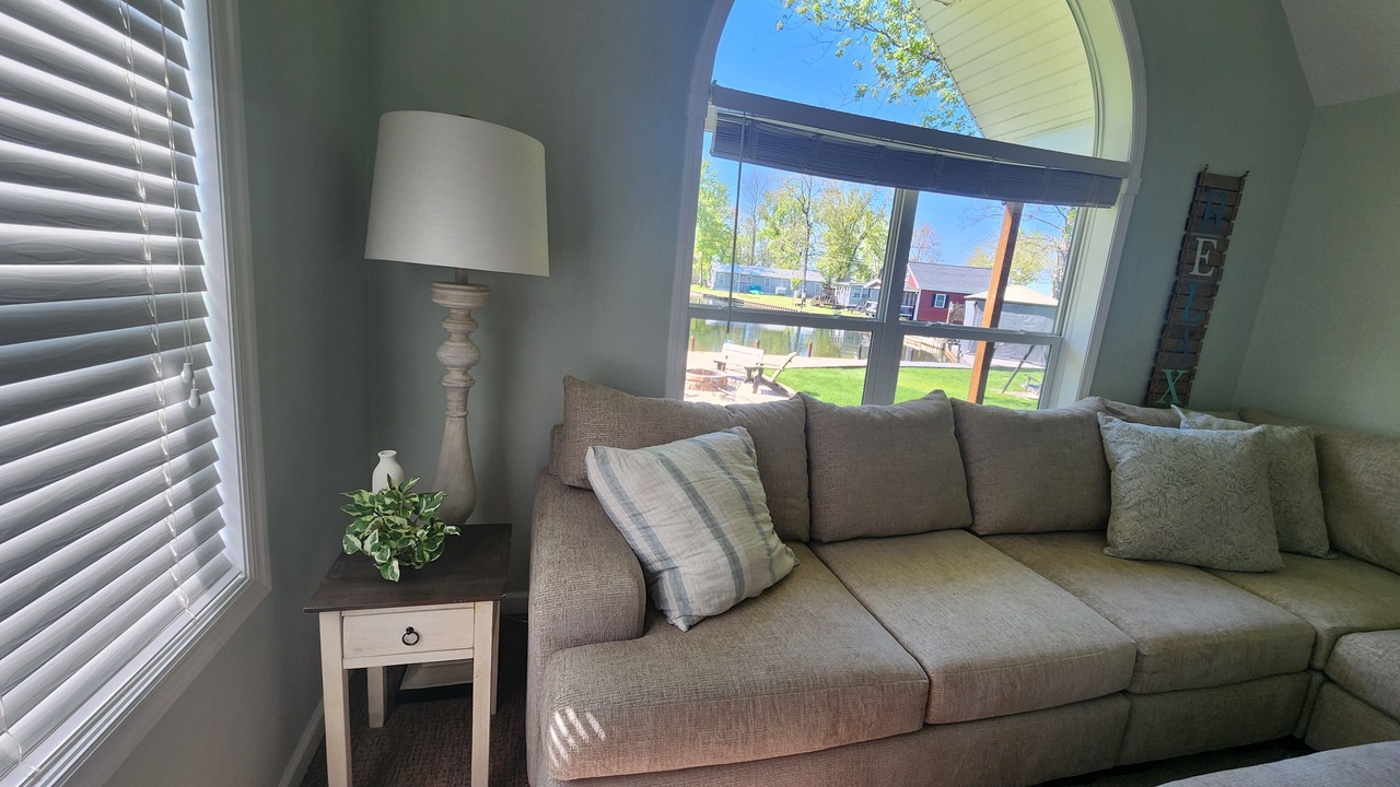 Photo of Livingroom in Ashville
