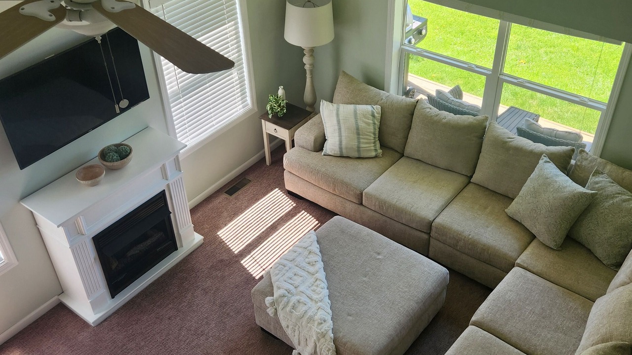 Photo of Livingroom in Ashville