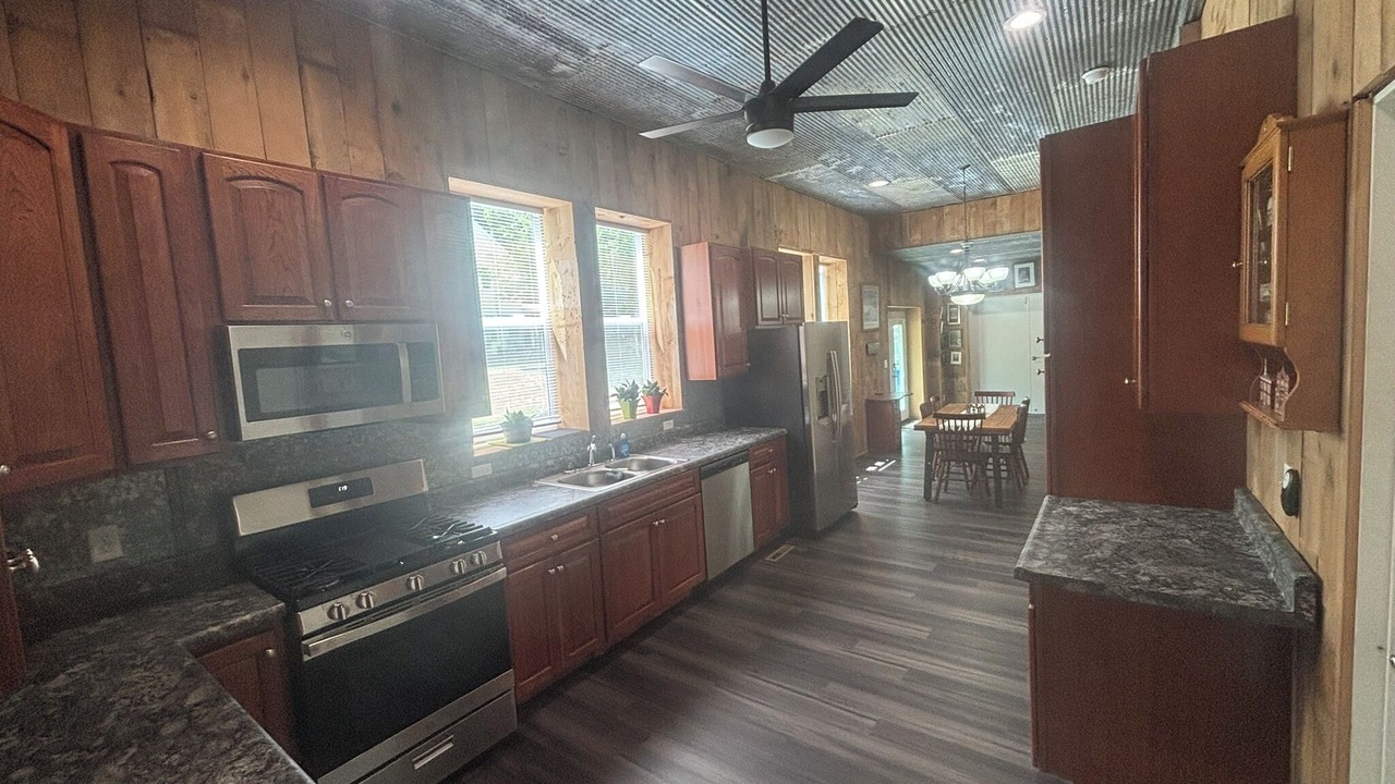 Photo of Kitchen in Elkader
