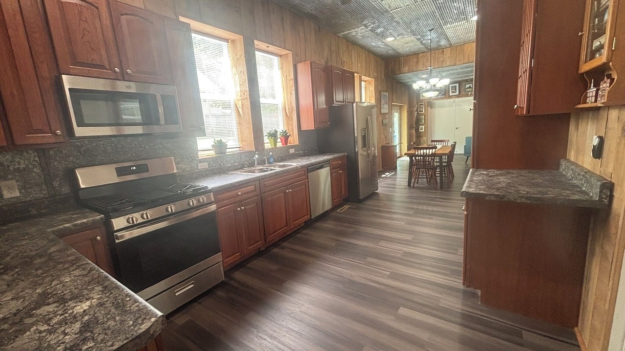 Photo of Kitchen in Elkader