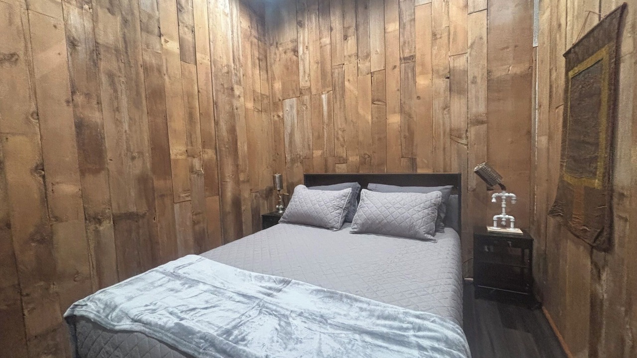 Photo of Bedroom in Elkader
