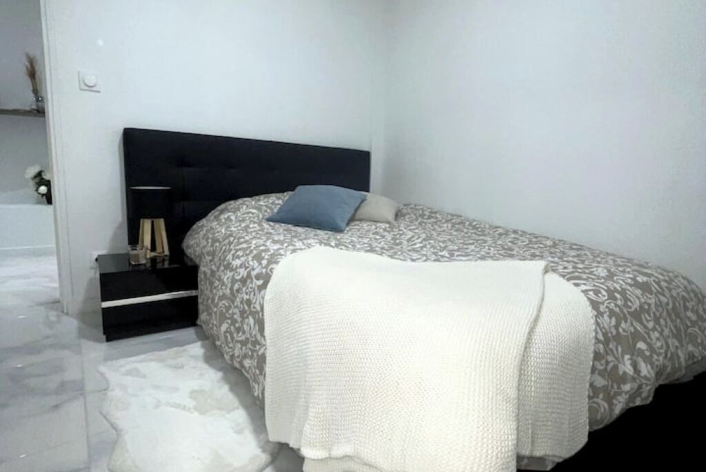 Photo of Bedroom in Reims