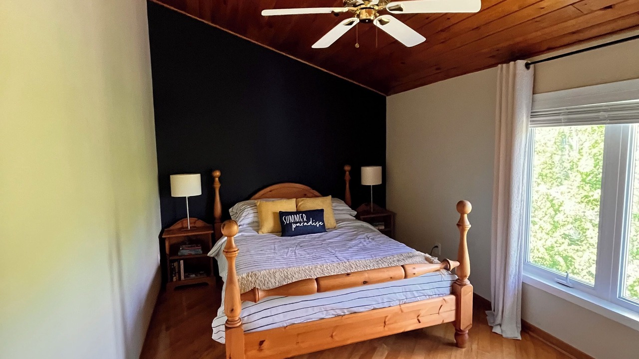 Photo of Bedroom in Tay Valley