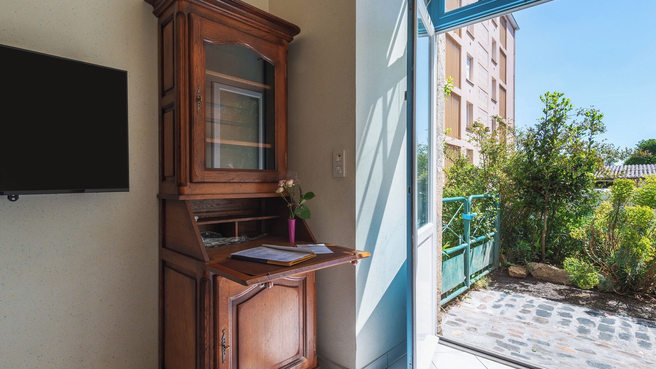 Photo of Others in Laval