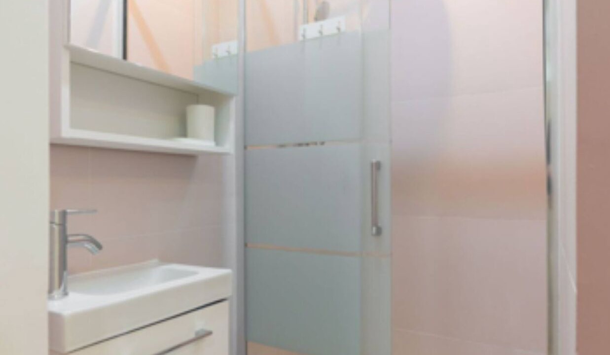 Photo of Bathroom in Belsunce