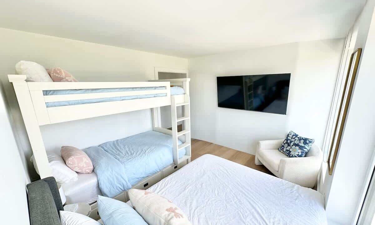 Photo of Bedroom in Hoboken