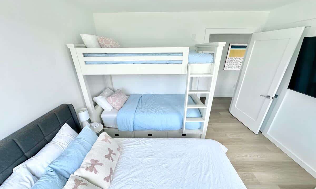 Photo of Bedroom in Hoboken