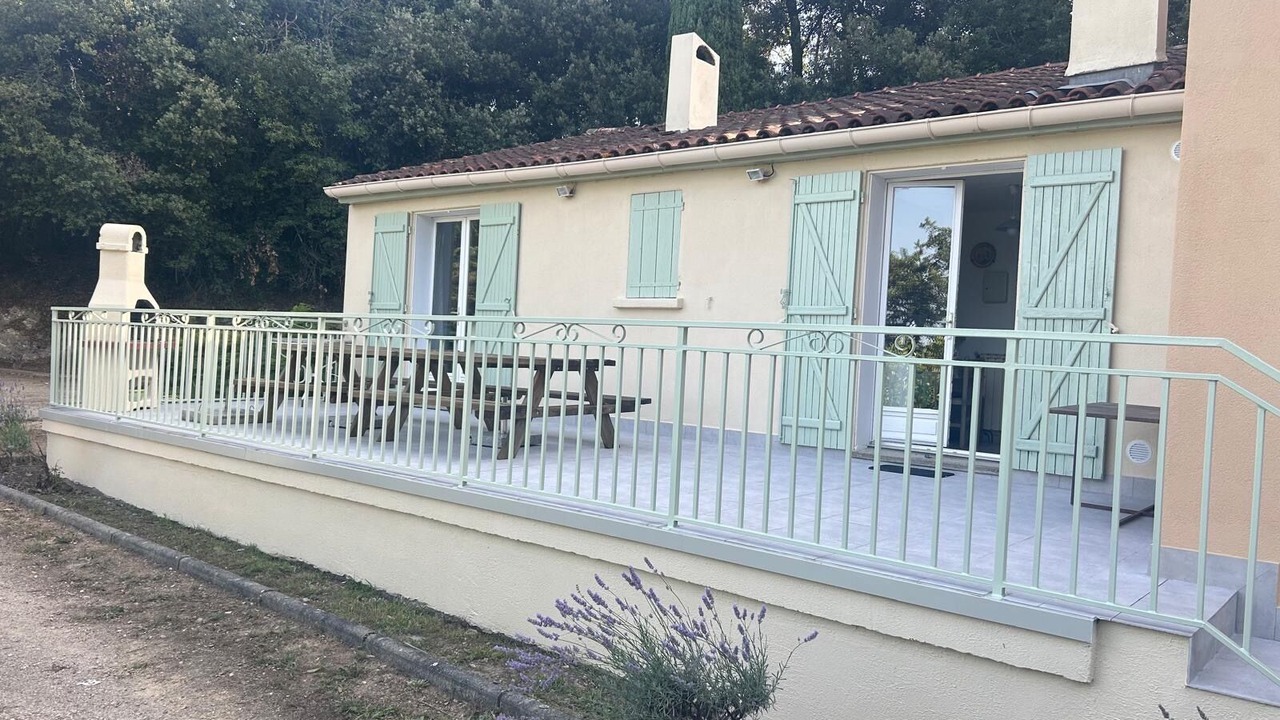 Photo of Patio Balcony in Villarzel-du-Razes