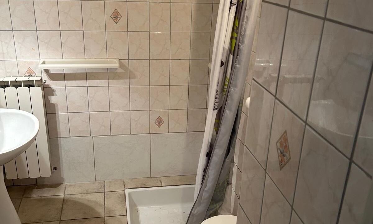 Photo of Bathroom in Villarzel-du-Razes