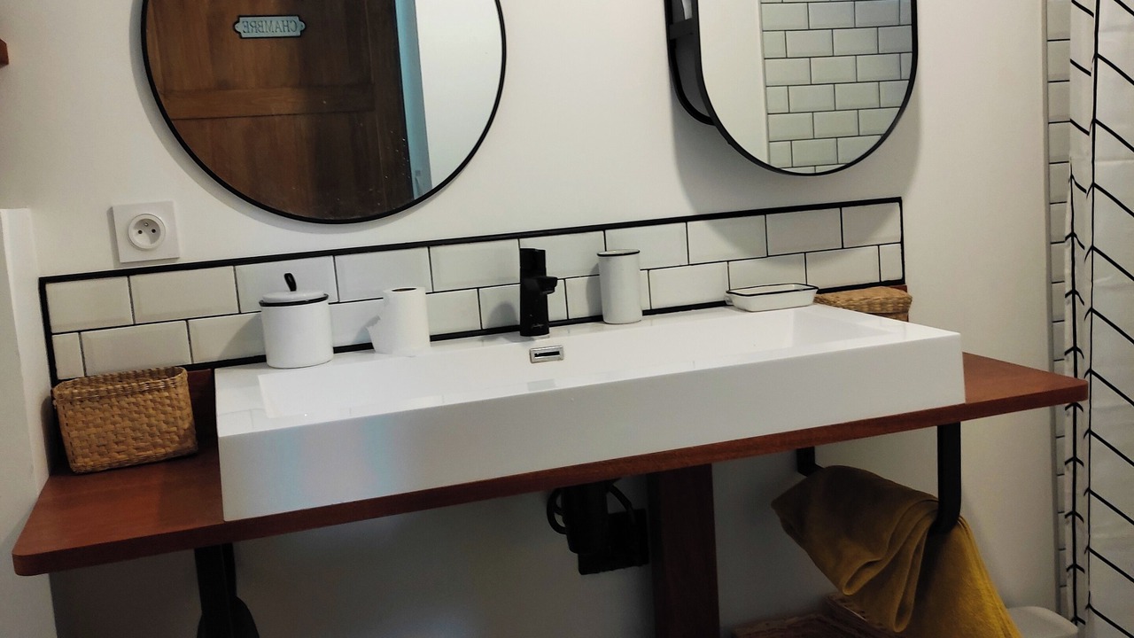 Photo of Bathroom in Saint-Jean-le-Thomas
