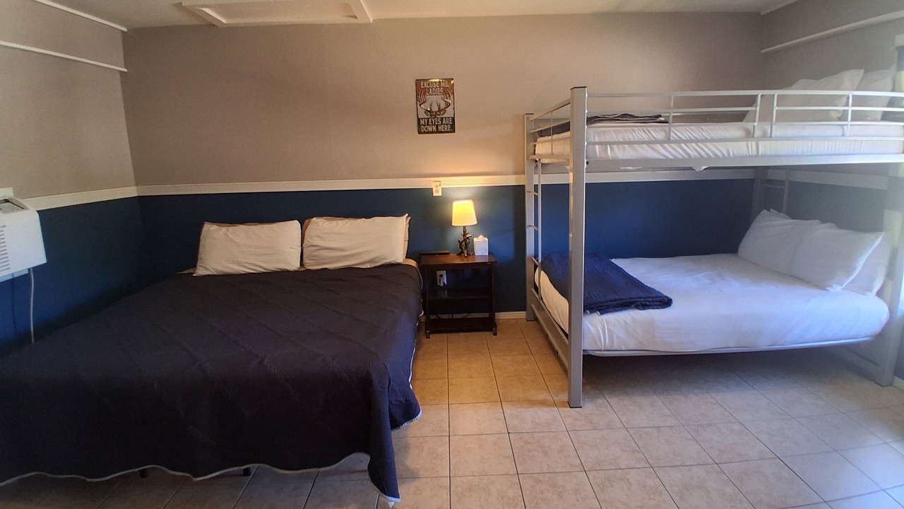 Photo of Bedroom in Buchanan Dam