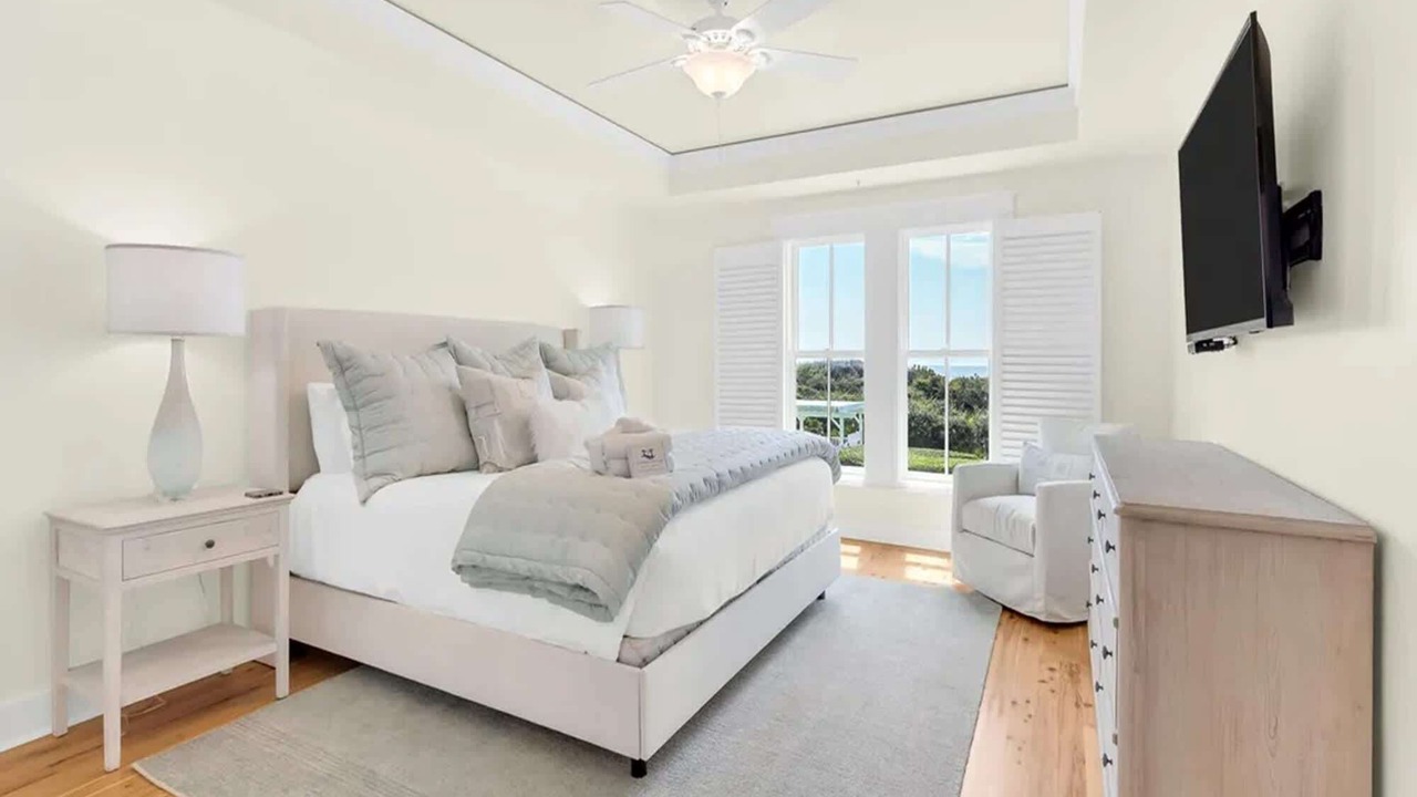 Photo of Bedroom in Gulf District