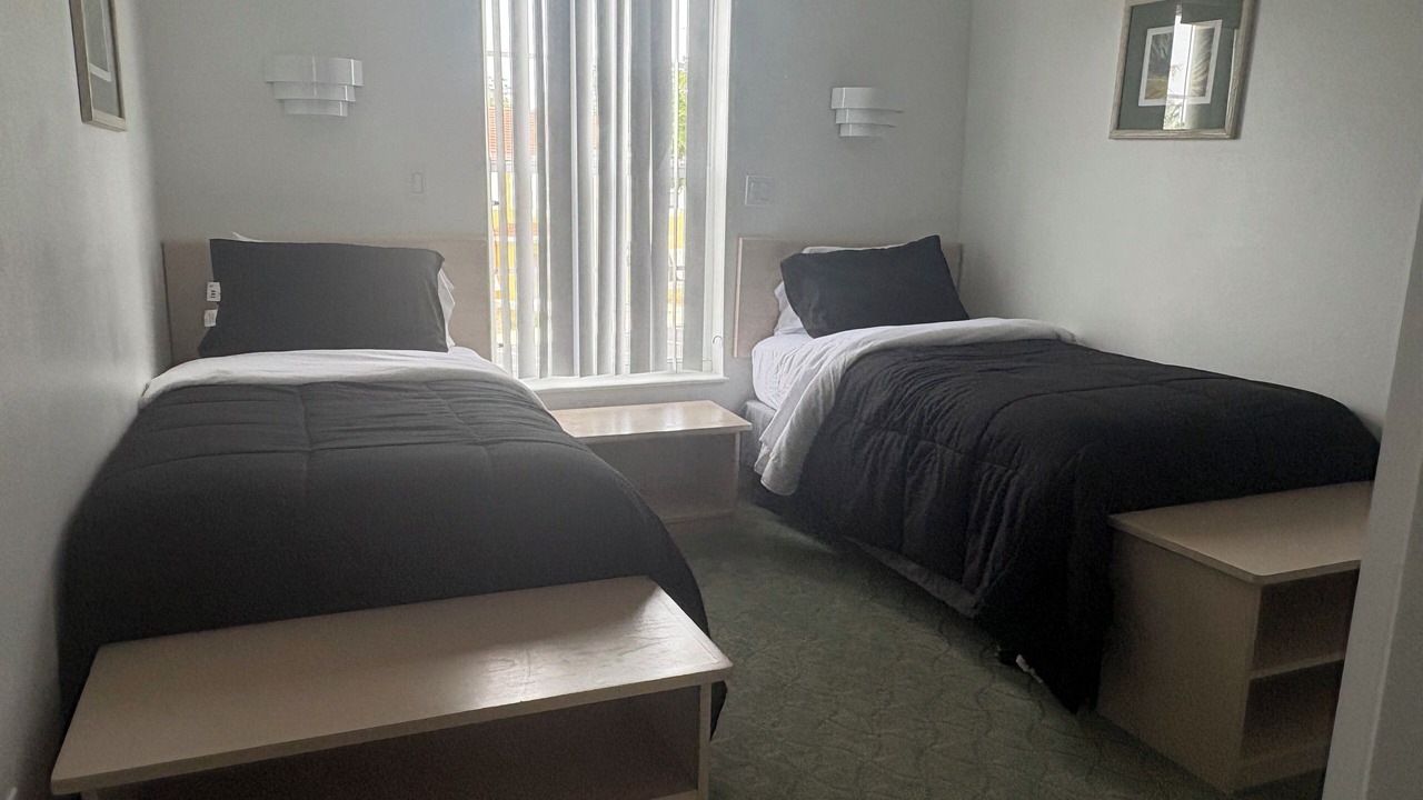 Photo of Bedroom in Seasons