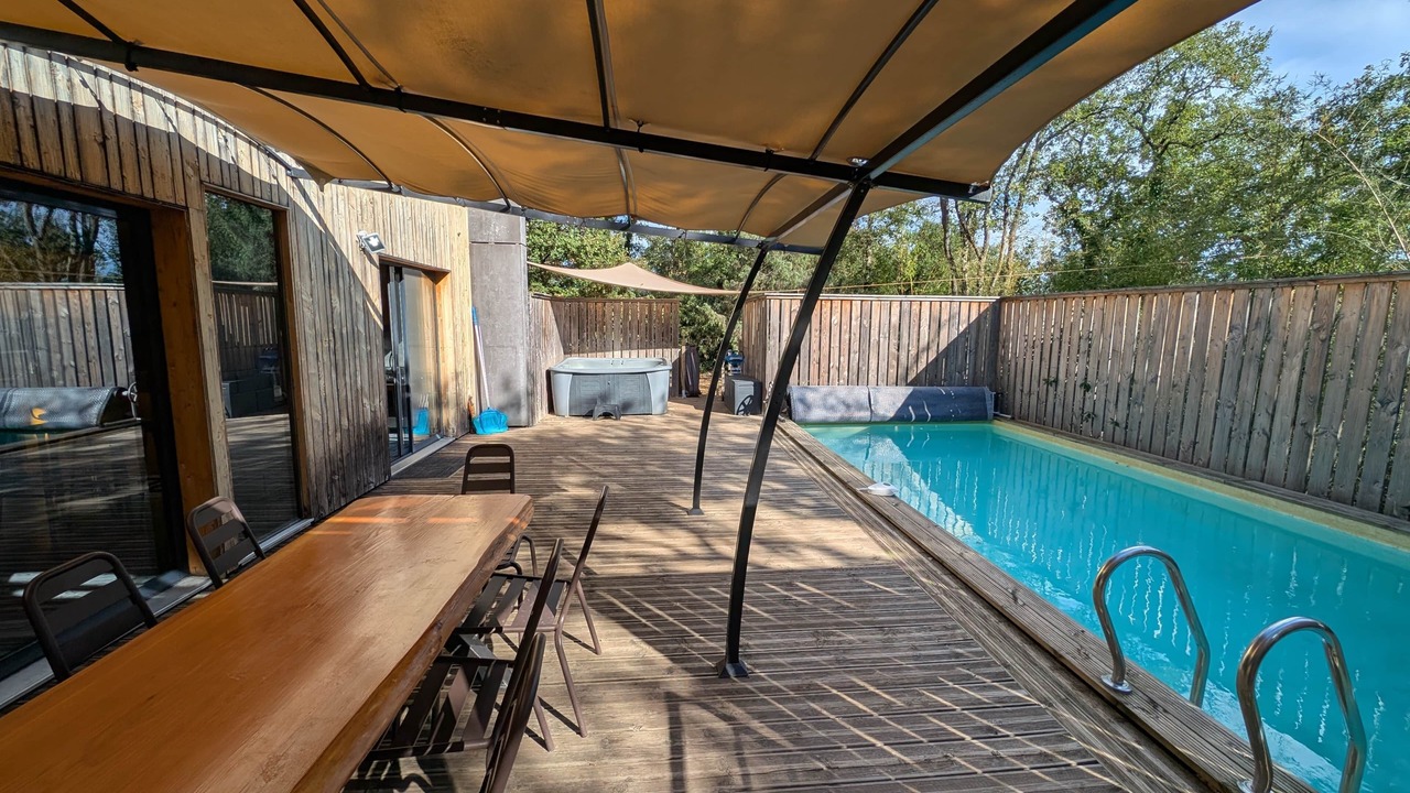 Photo of Outdoor in Saint Alban Auriolles