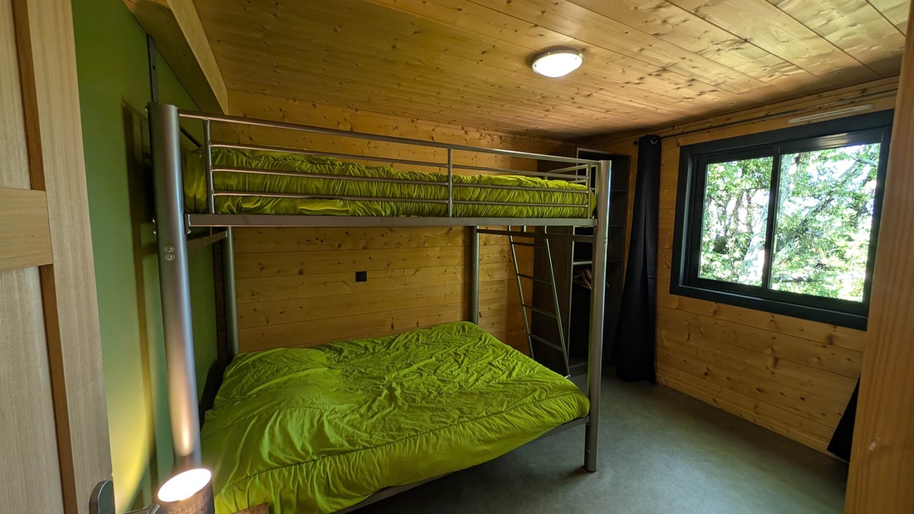 Photo of Bedroom in Saint Alban Auriolles