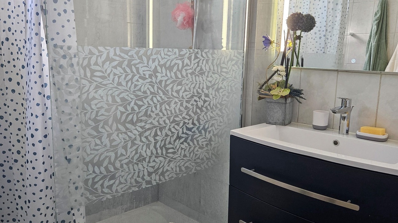 Photo of Bathroom in Plaintel