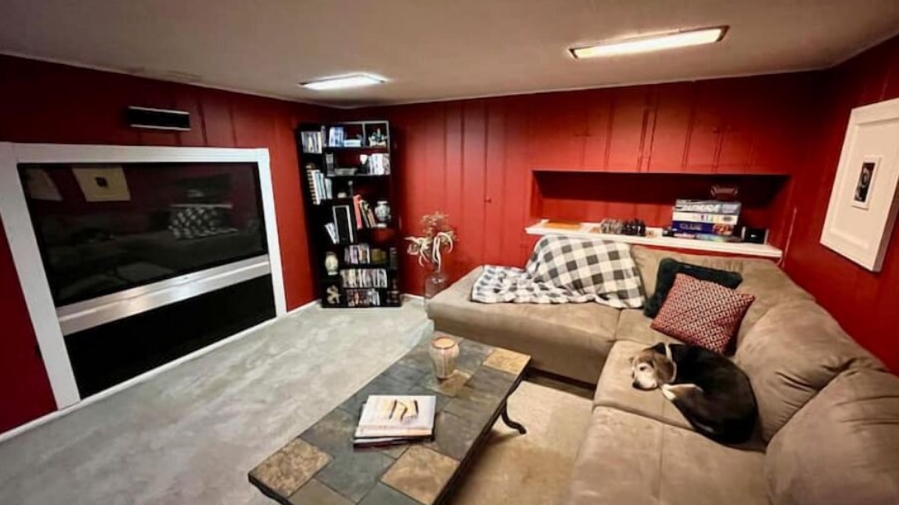 Photo of Livingroom in University City
