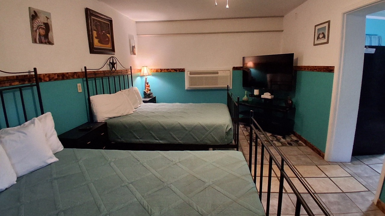 Photo of Bedroom in Buchanan Dam