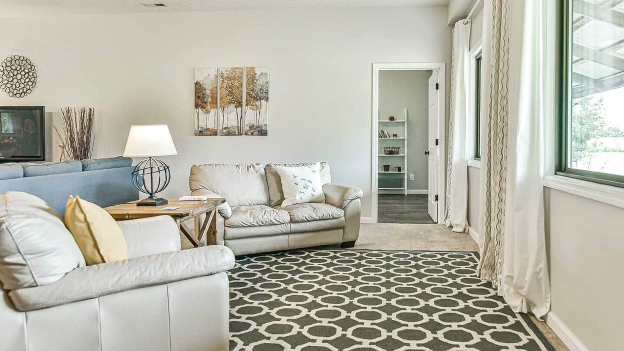 Photo of Livingroom in Bloomington