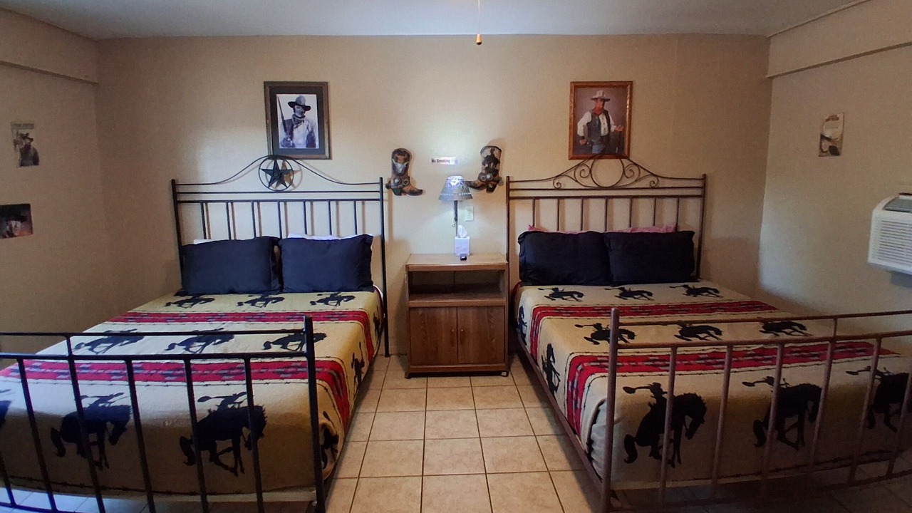 Photo of Bedroom in Buchanan Dam
