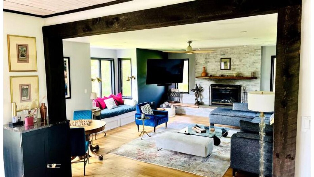 Photo of Livingroom in Hollowville