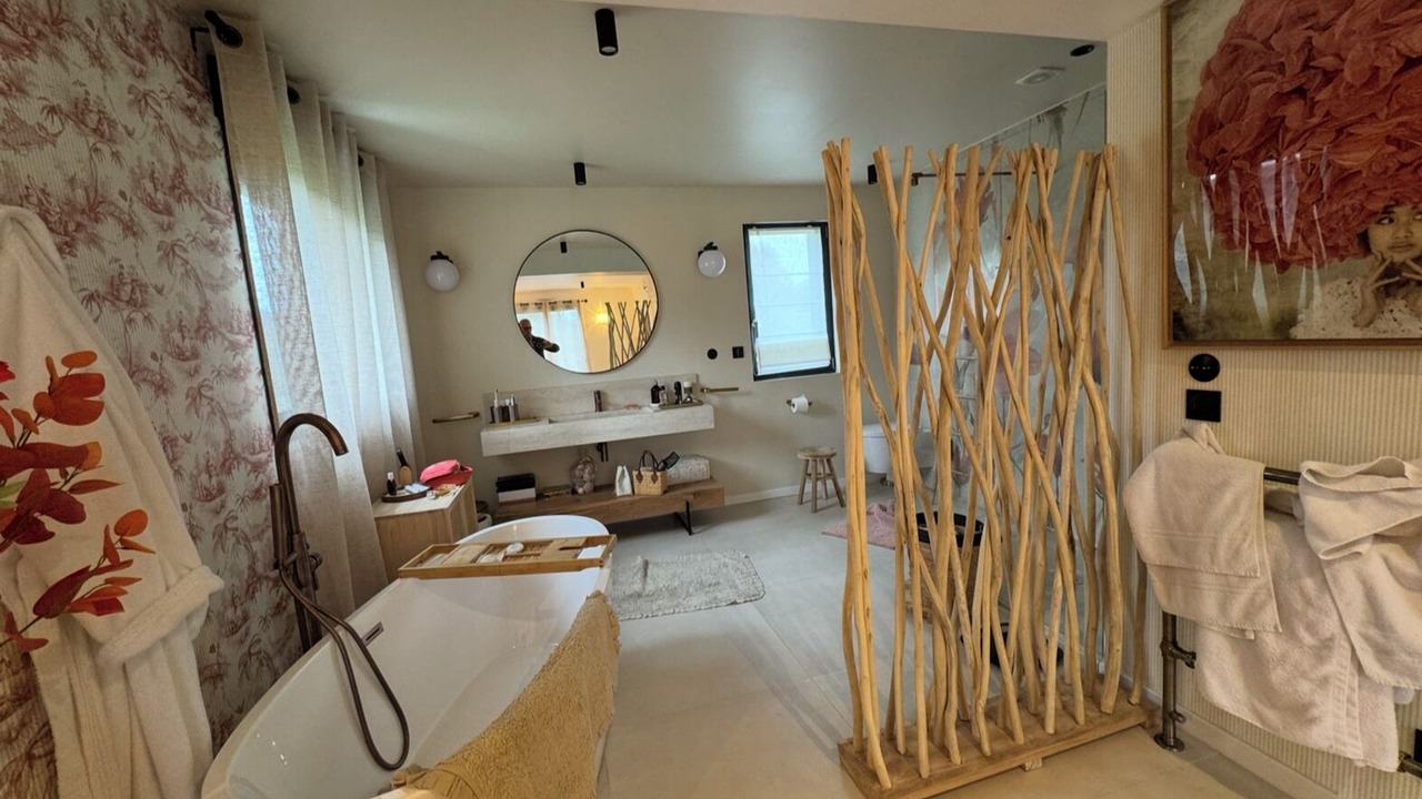 Photo of Bathroom in Vieux-Bourg