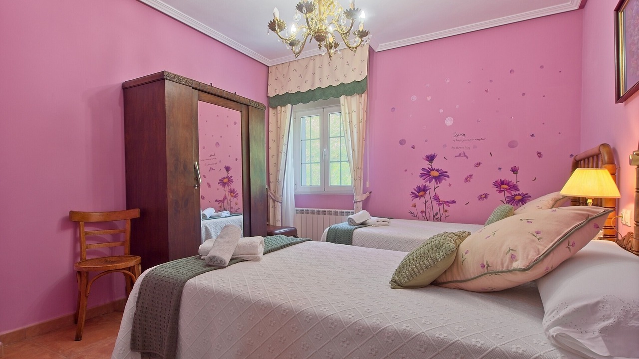 Photo of Bedroom in La Pola de Gordon