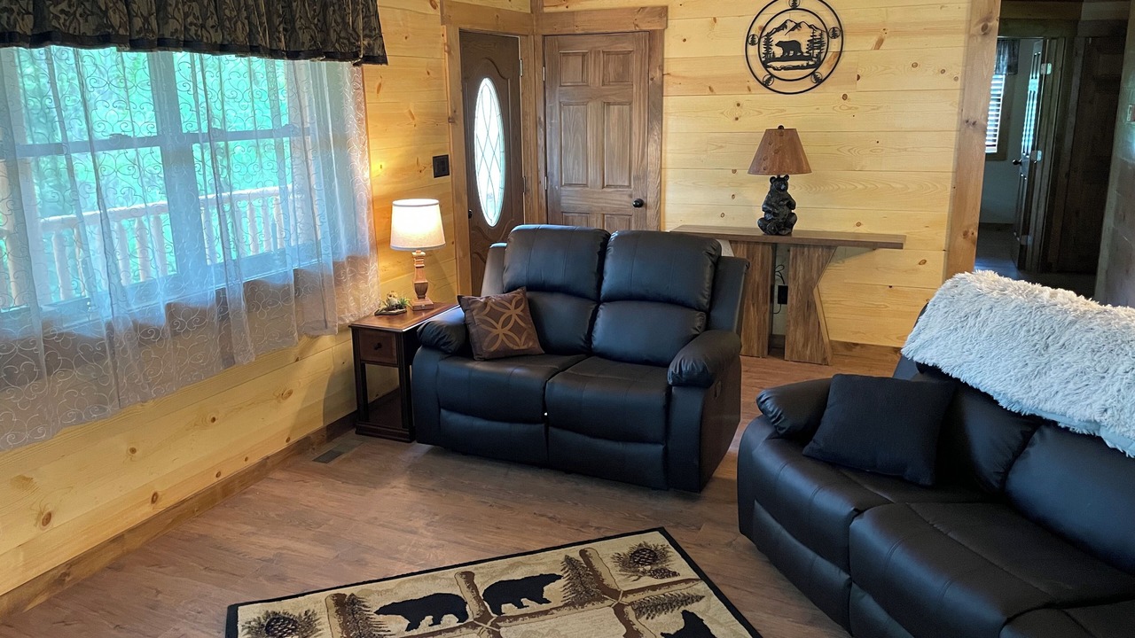 Photo of Livingroom in Large
