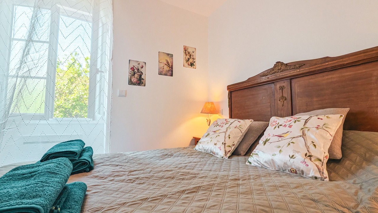 Photo of Bedroom in Azay-le-Ferron