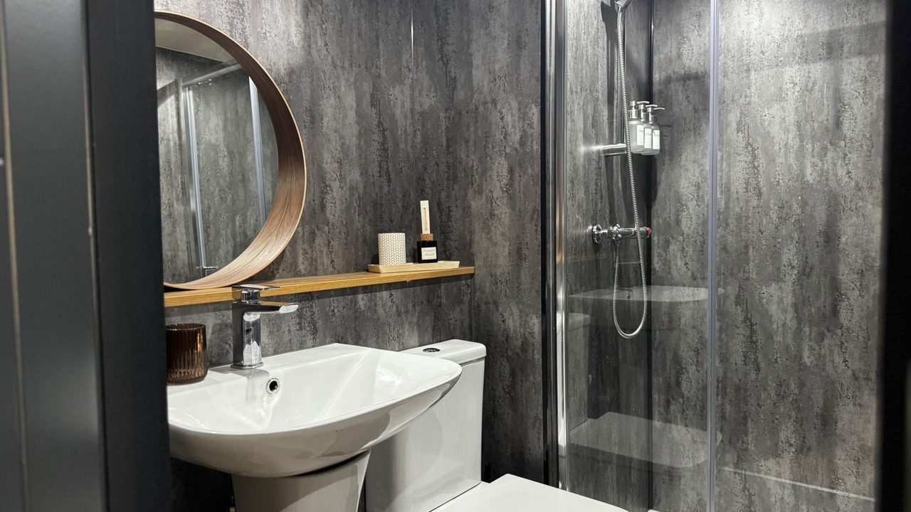 Photo of Bathroom in Leeds City Center