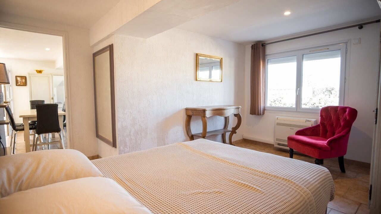Photo of Bedroom in Giens