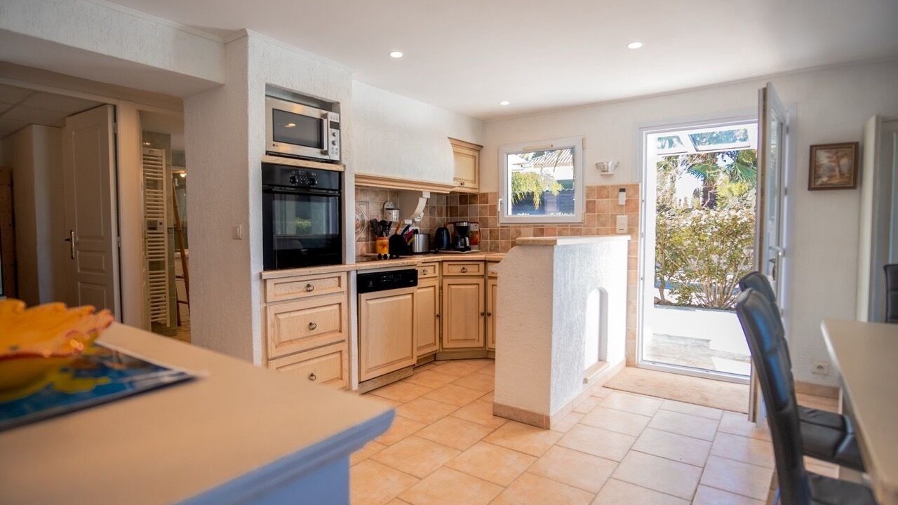 Photo of Kitchen in Giens