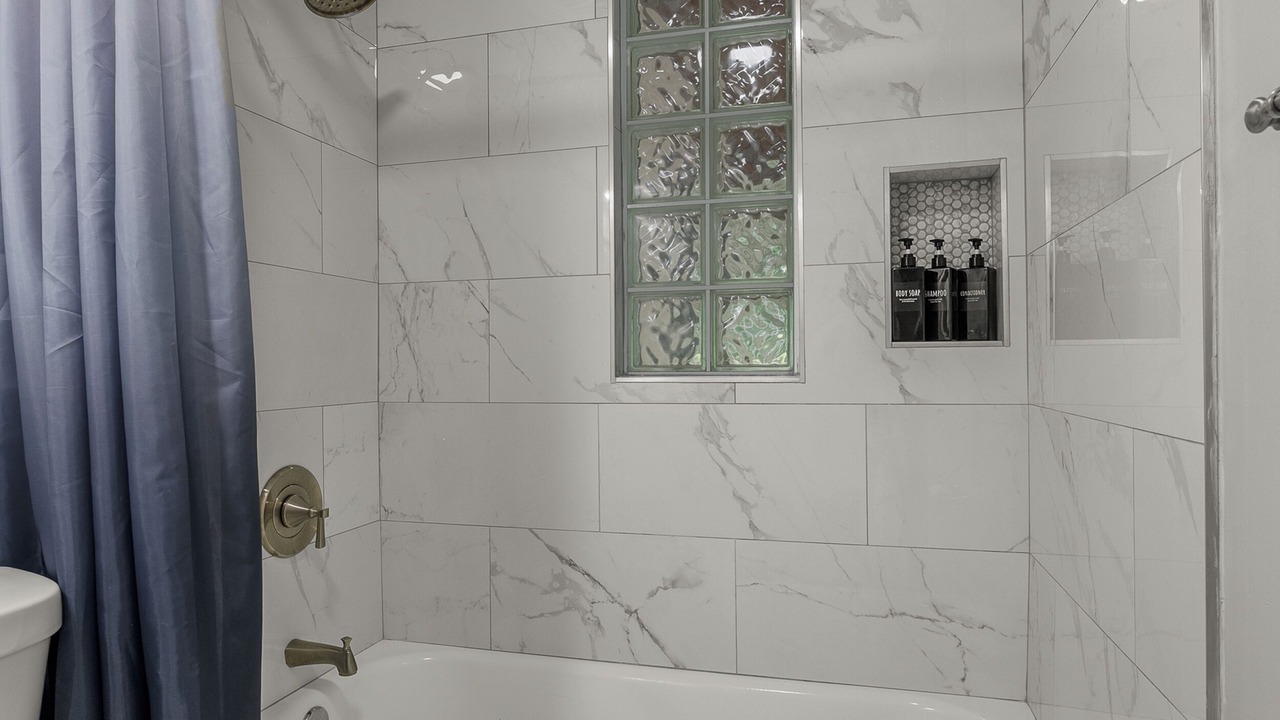 Photo of Bathroom in University District