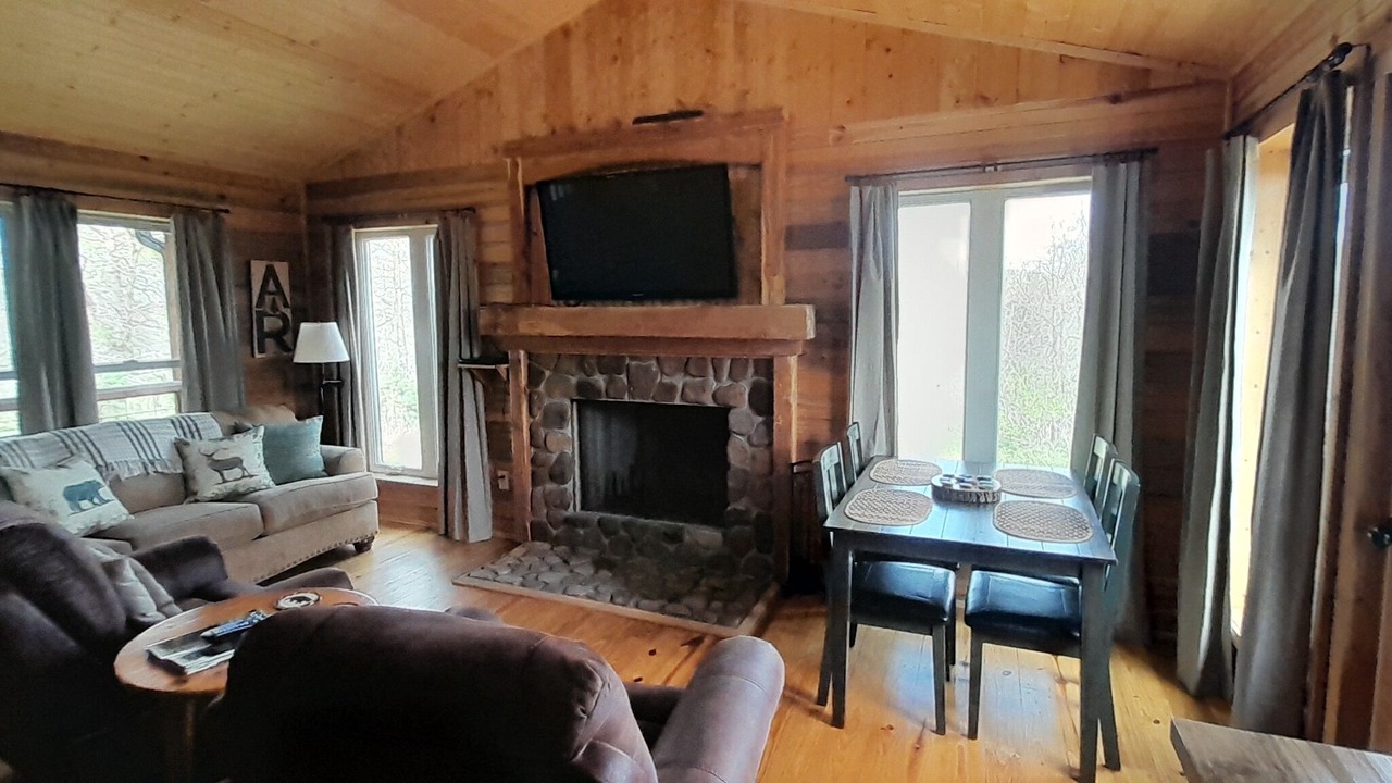 Photo of Livingroom in Huntsville