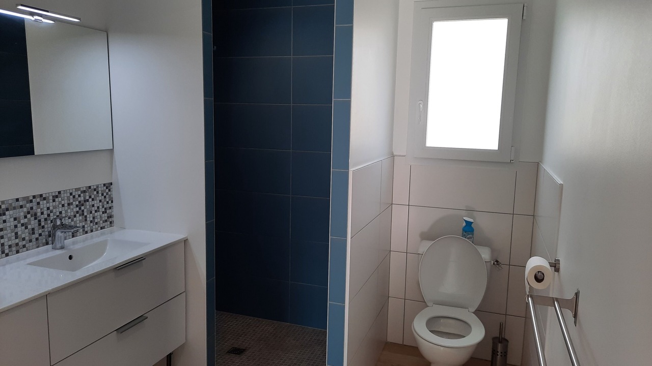 Photo of Bathroom in Saint-Philbert-de-Grand-Lieu