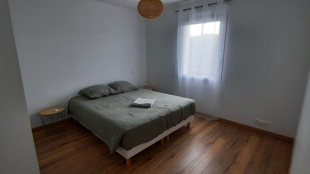 Photo of Bedroom in Saint-Philbert-de-Grand-Lieu