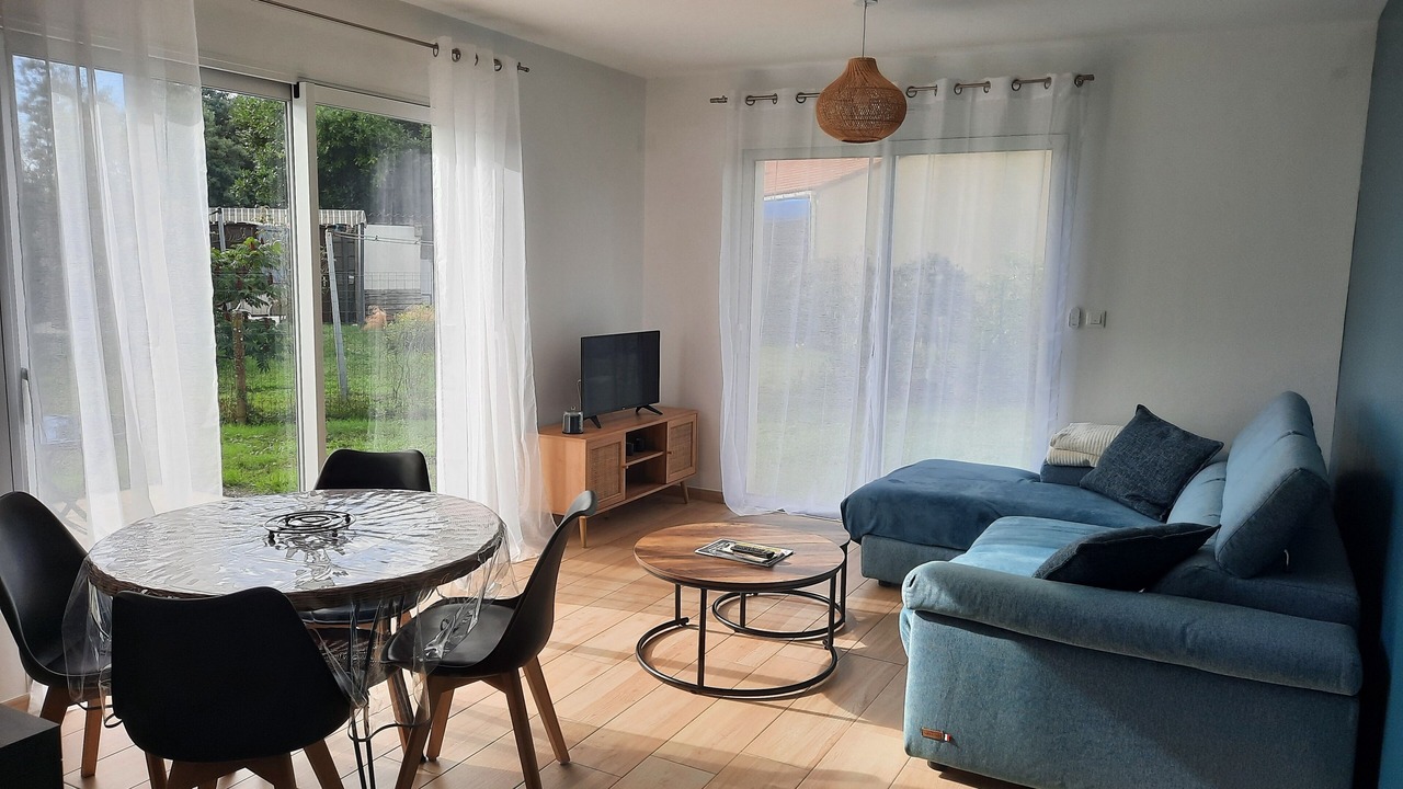Photo of Livingroom in Saint-Philbert-de-Grand-Lieu