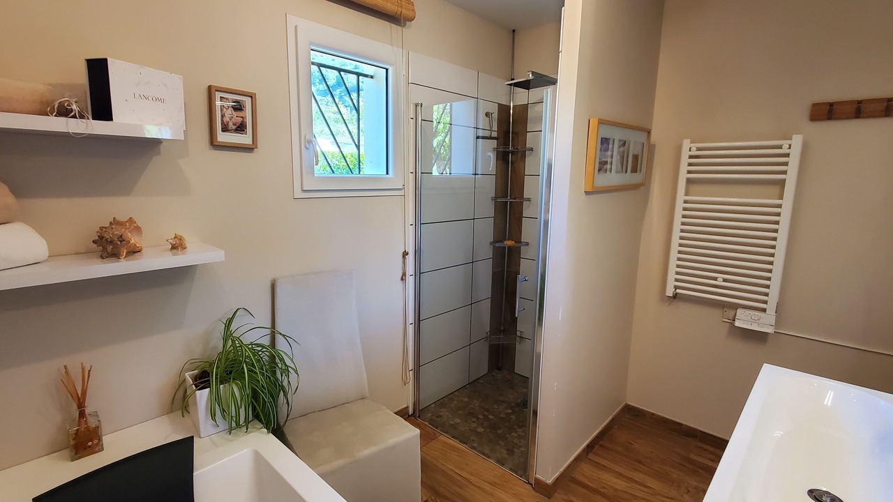 Photo of Bathroom in Les Assions