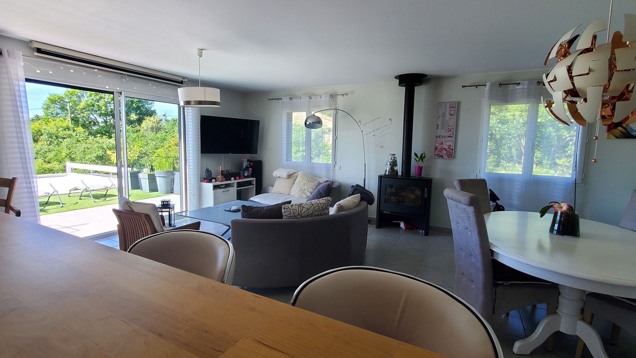 Photo of Livingroom in Les Assions