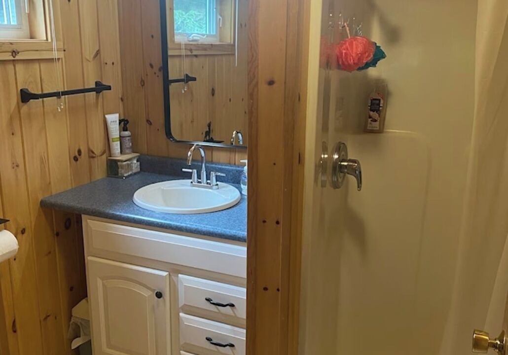 Photo of Bathroom in Town of Webb