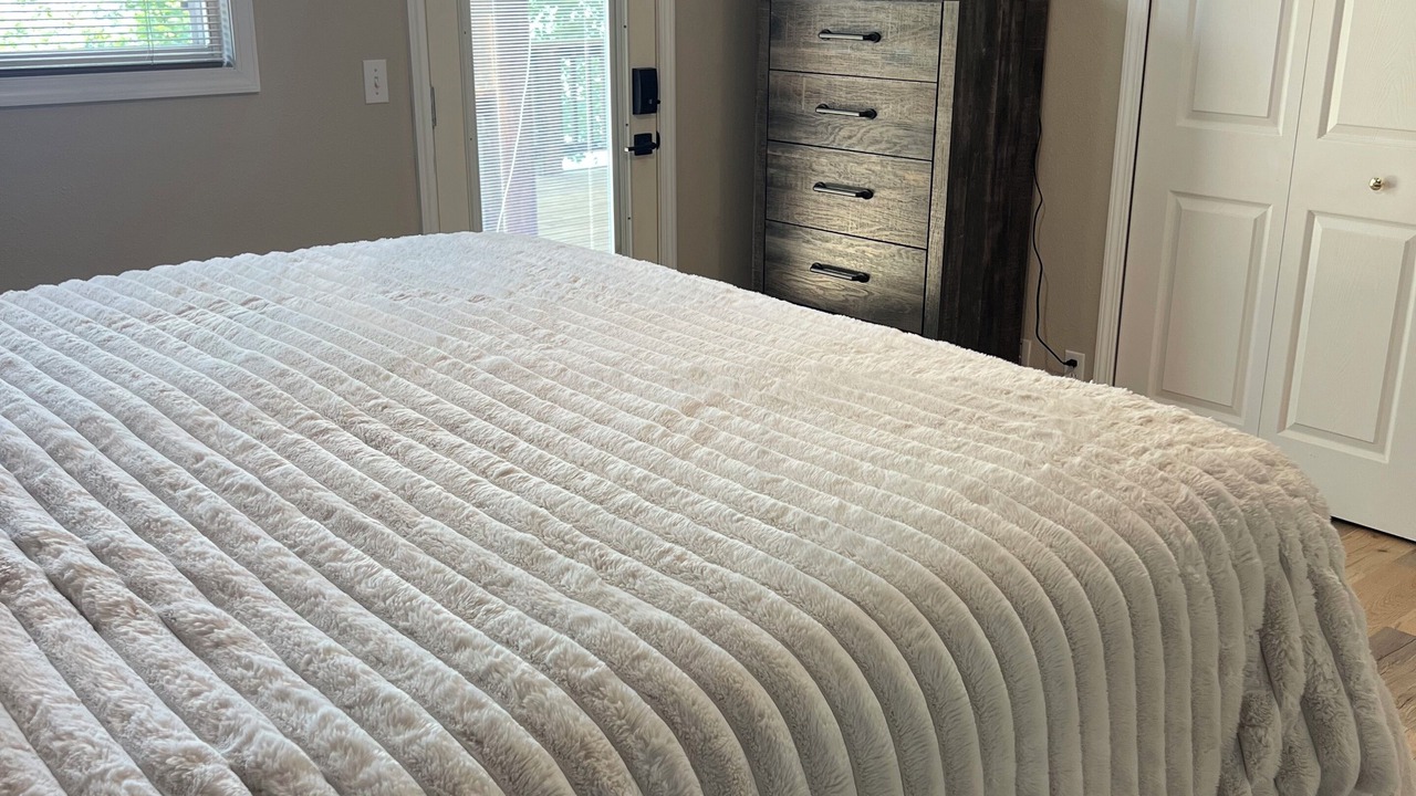 Photo of Bedroom in Shell Knob